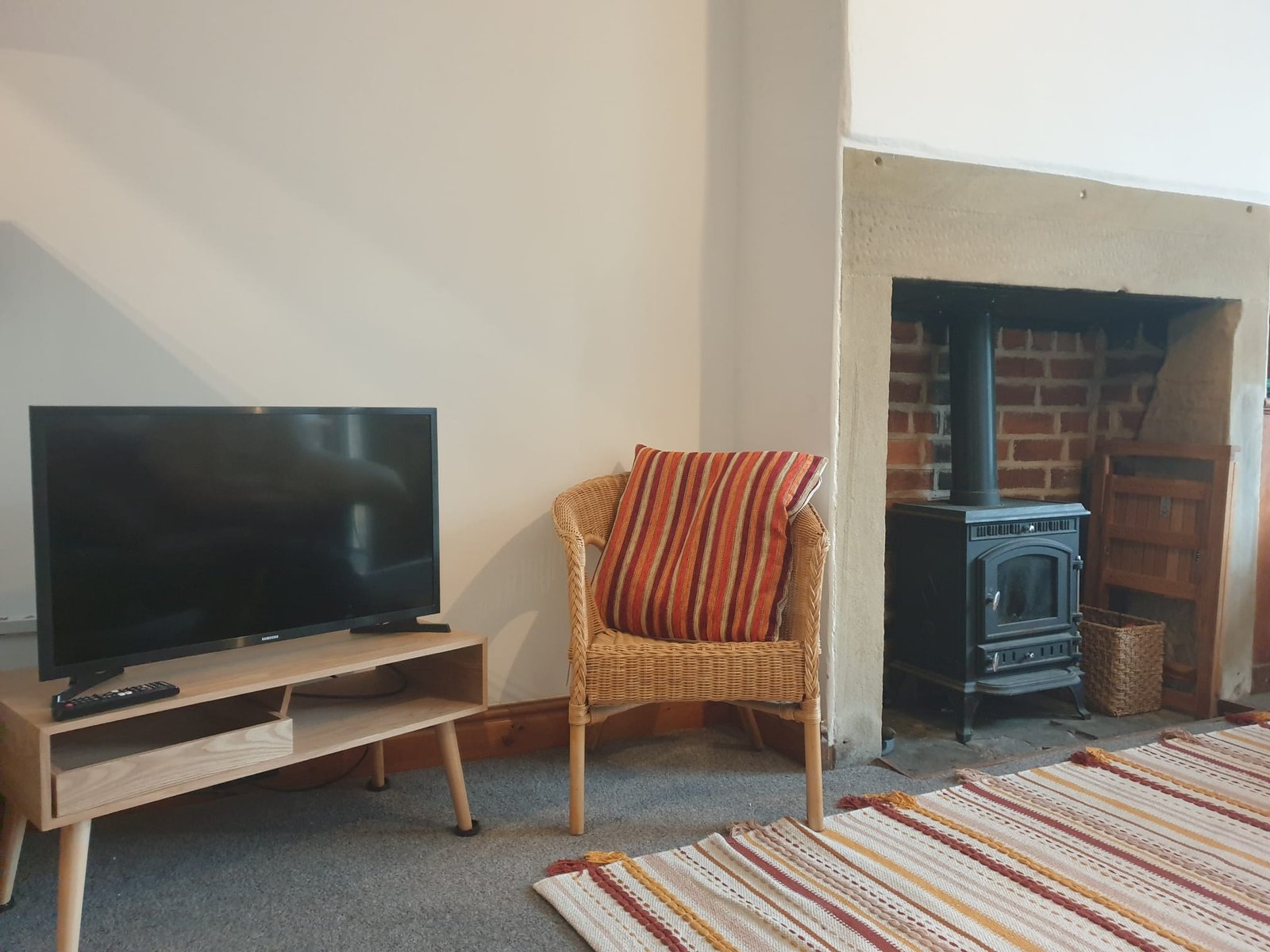Comfortable living room at Number 9